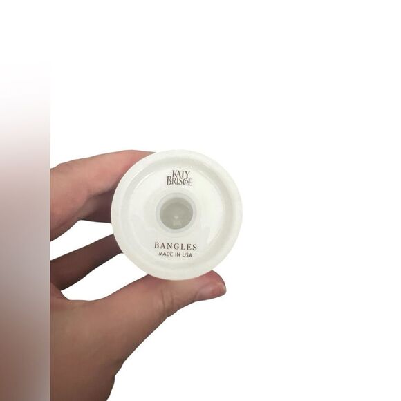 KATY BRISCOE Salt & Pepper Shakers - Picture 2 of 6